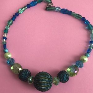 The ocean necklace